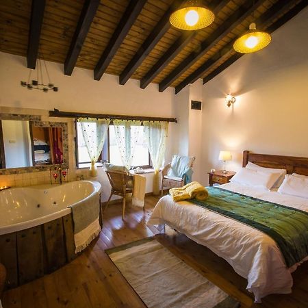 Casa Rural La Tenada Los Narros ภายนอก รูปภาพ