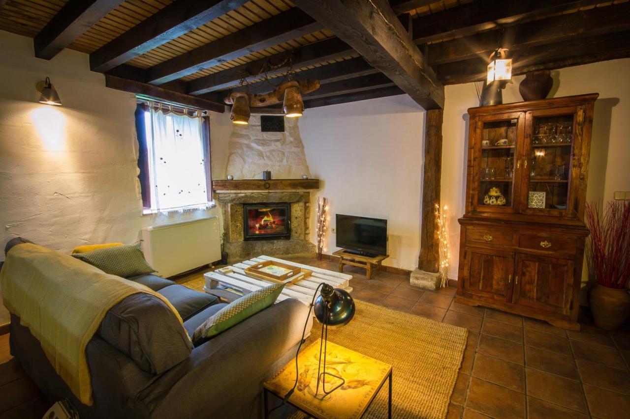 Casa Rural La Tenada Los Narros ภายนอก รูปภาพ